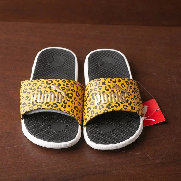 NWT Big Kids Puma Slides Size 7C Cat Print - Picture 1 of 4